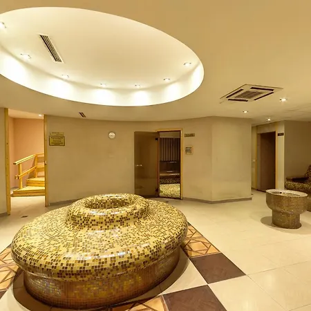 Hotel Arena 3*