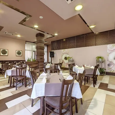 Arena Hotel